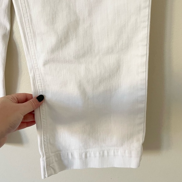 Paige Nellie Cropped Jeans in Crisp White - Picture 10 of 14